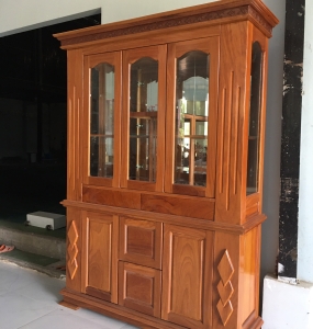 Tủ rượu 1 